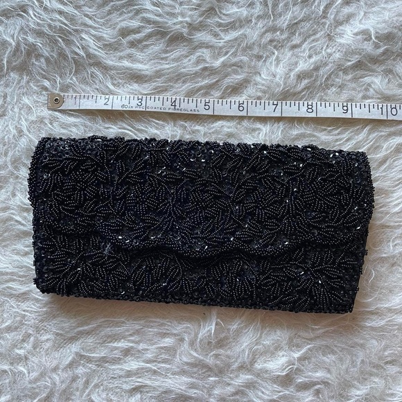 Vintage beadwork clutch - Picture 2 of 5